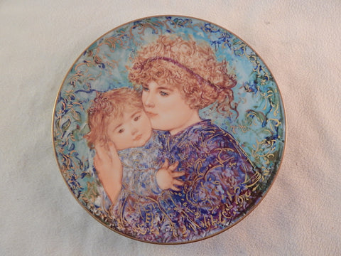 EDNA HIBEL JESSICA & KATE COLLECTOR PLATE-  1989- KNOWLES MOTHER'S DAY SERIES