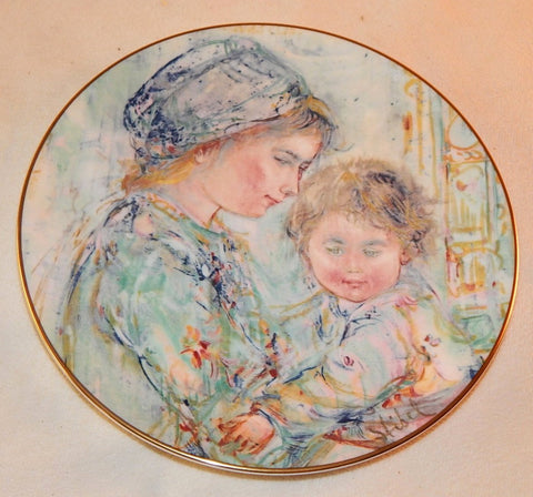 ROYAL DOULTON EDNA HIBEL MOTHER AND CHILD 1973 COLLECTOR PLATE COLETTE AND CHILD