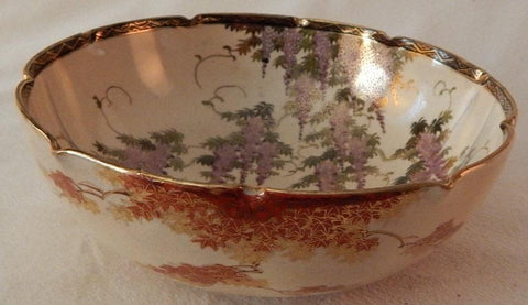 ANTIQUE ASIAN SATSUMA BOWL SCALLOPED RIM GOLD-EDGED MARKED AND SIGNED