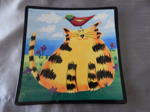 MARY NAYLOR HAND PAINTED WALL HANGING  / PLATE - BIRD ON CAT - 2005