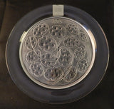 LALIQUE CRYSTAL ANNUAL PLATE - 1974  - SILVER PENNIES - WITH STICKER